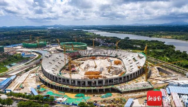 瞰海南 瓊海市文體中心體育場混凝土結構施工即將完工